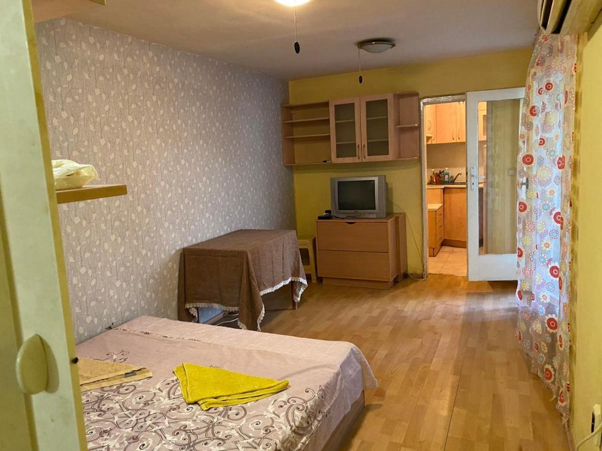 Apartment Karavelov ヴァルナ エクステリア 写真