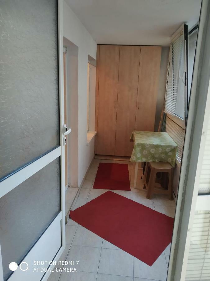 Apartment Karavelov ヴァルナ エクステリア 写真